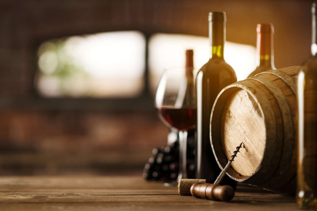 El vino, siempre presente en las historias que tienen que ver con España